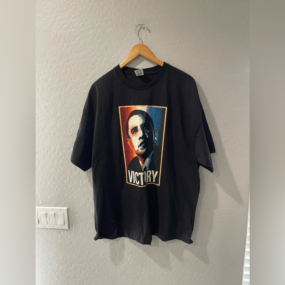 Vintage Barack Obama “Victory” Presidential Shirt‎ Size 2XL